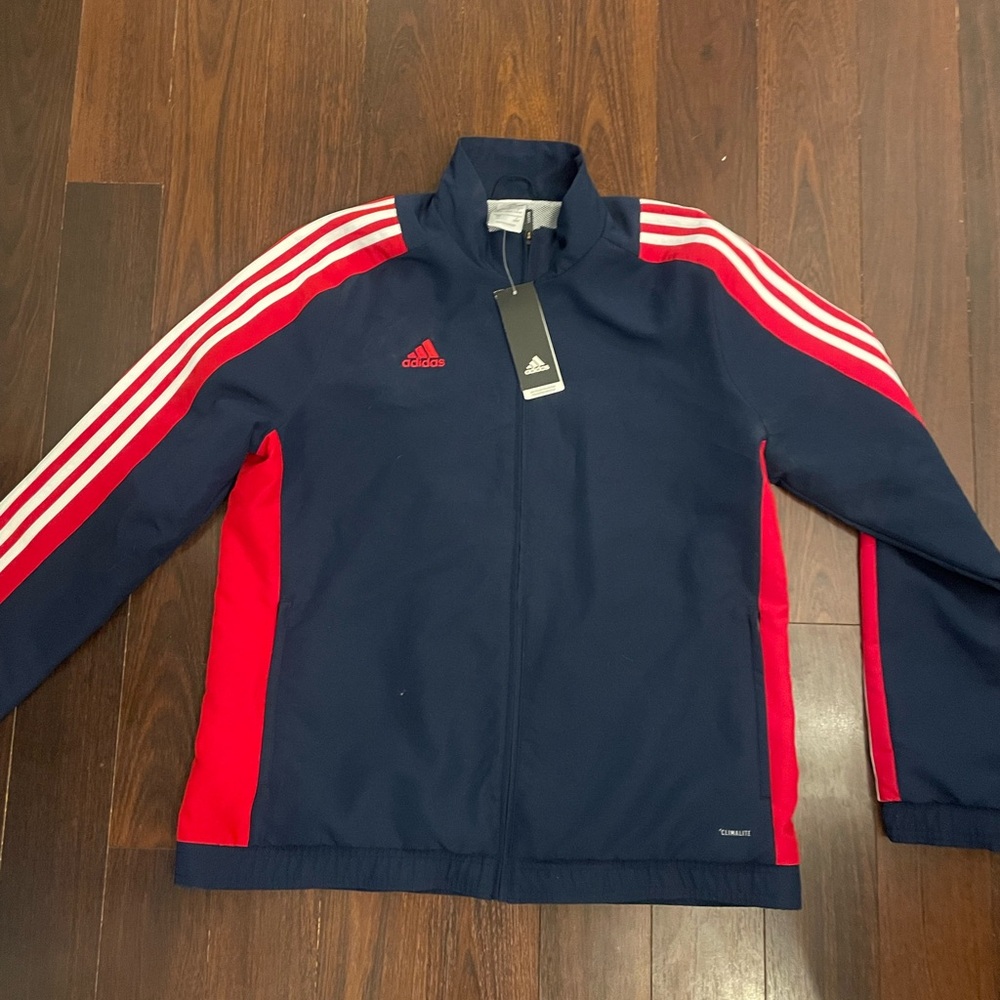 Adidas Kids Jacket in Navy and Red. Size L